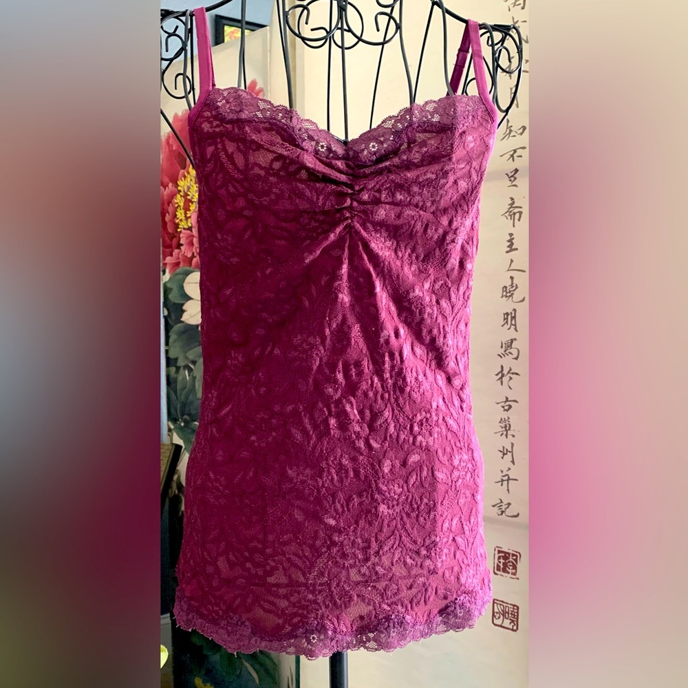 Lace burgundy cami with adjustable straps